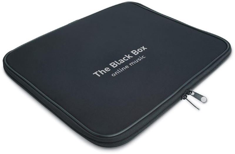 Black zip-up laptop case with print
