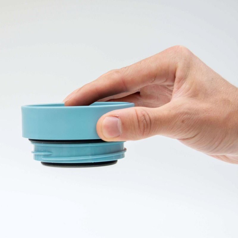 circular cup sip lid unscrewed