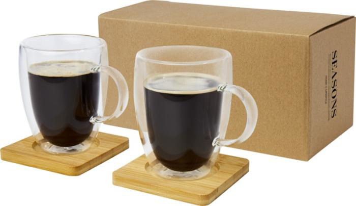 glass mugs without print but with coffee