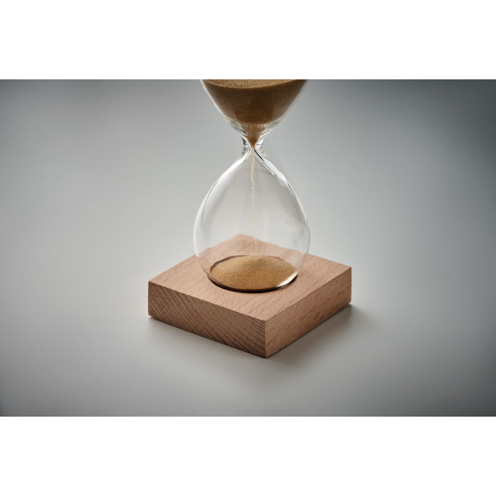 5 minute sand timer in use