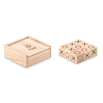 Wooden tic tac toe set with print on lid