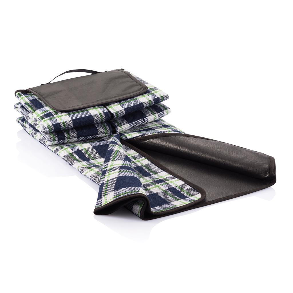 tartan picnic blanket open