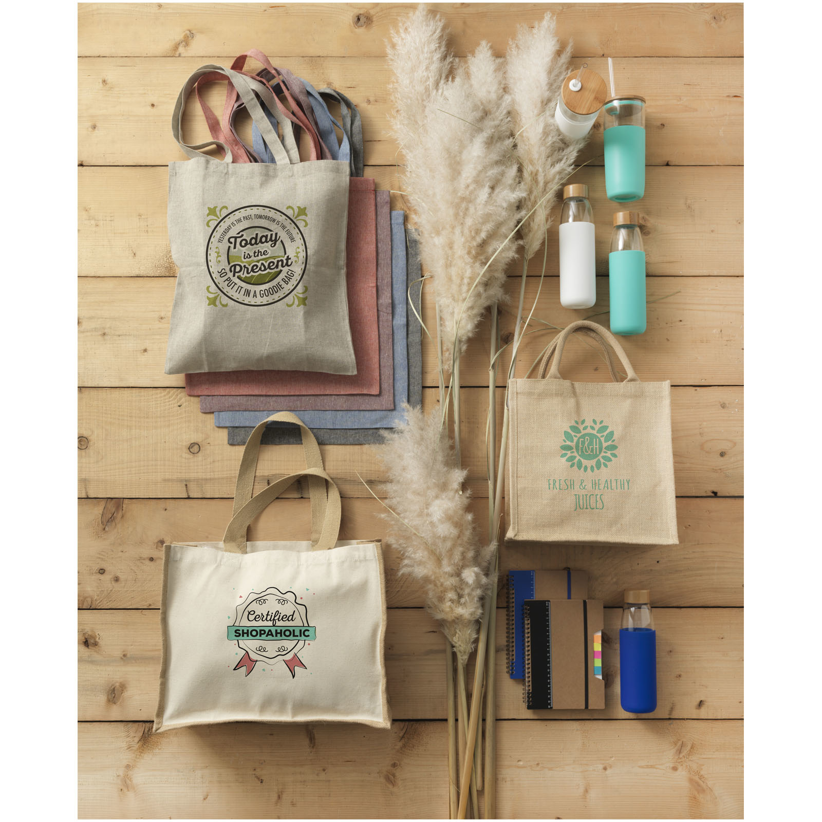 group shot of printed jute shopper bags