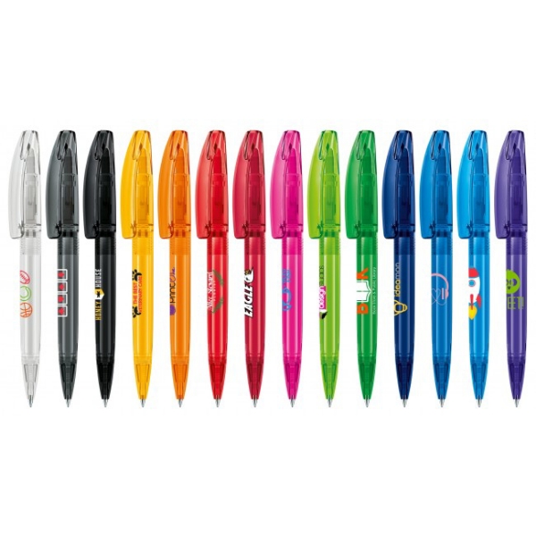 senator bridge pen group shot