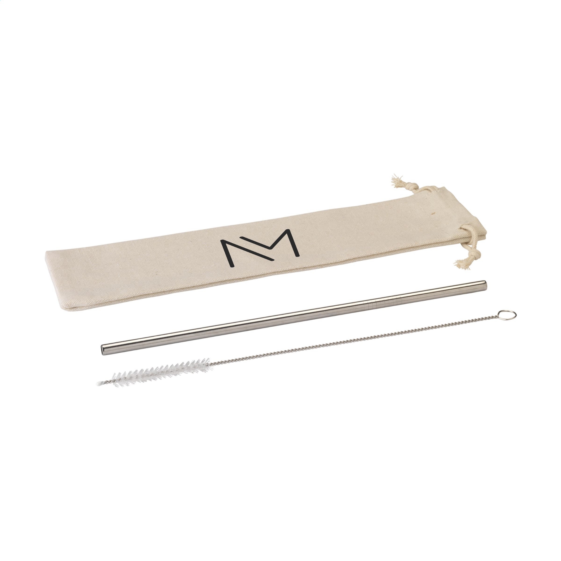 Straw, brush and pouch with print