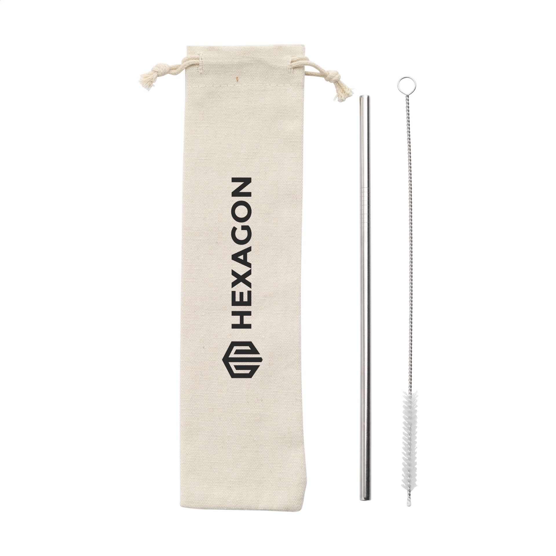 Straw, brush and pouch with print	